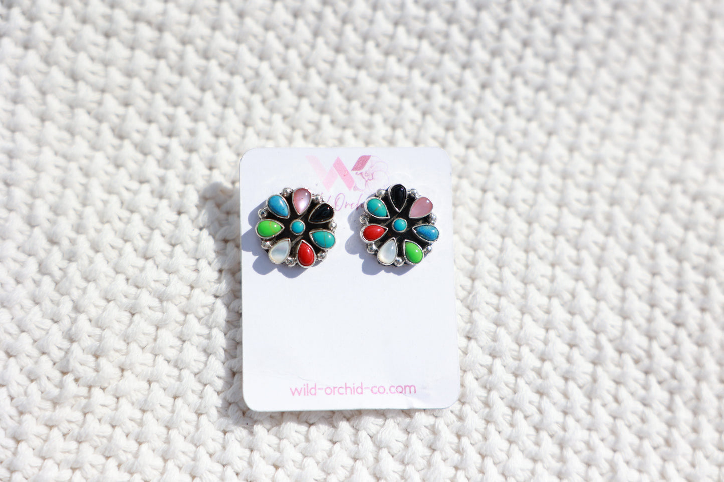 Multicolor Clusters