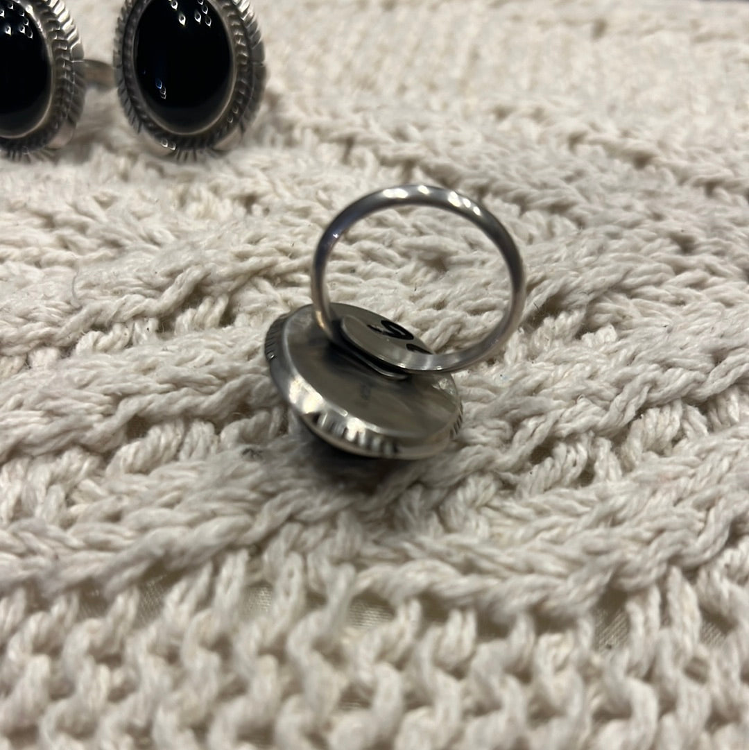 Onyx Adjustable Ring