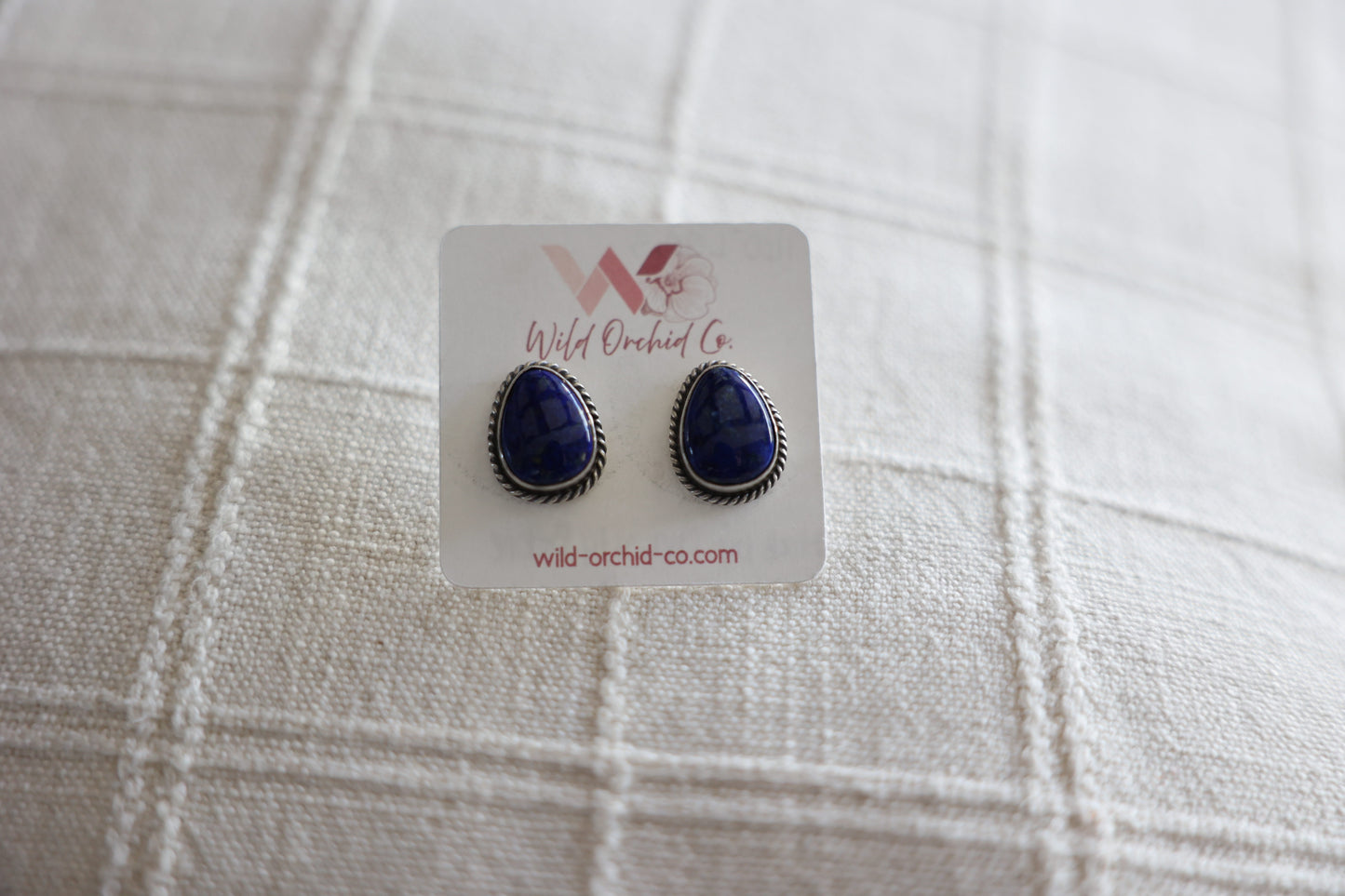 Lapis Studs
