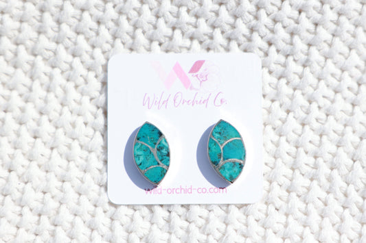 Lynelle Studs
